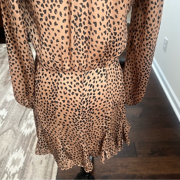 HEARTLOOM RACHELLE DRESS
NWT/NEW
Heartloom. NWOT xs - Picture 4 of 7